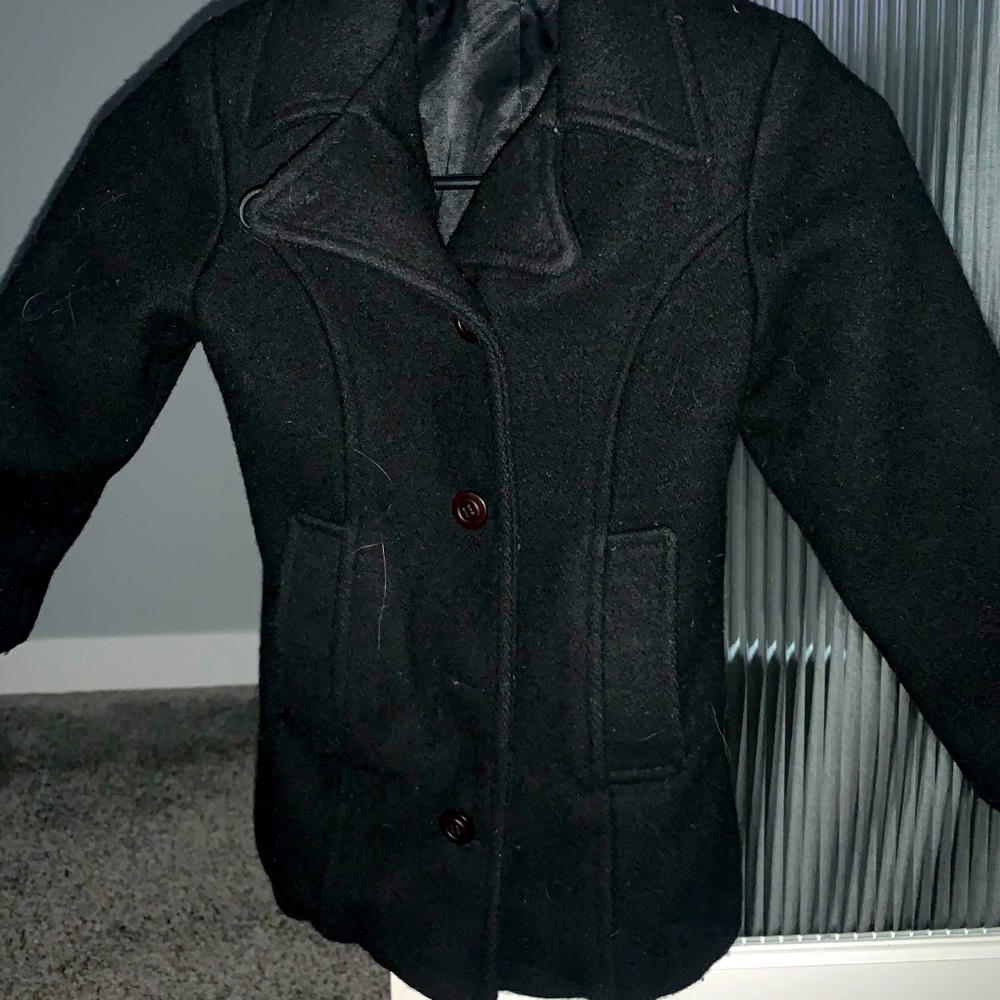 Black pea coat kid’s size 6